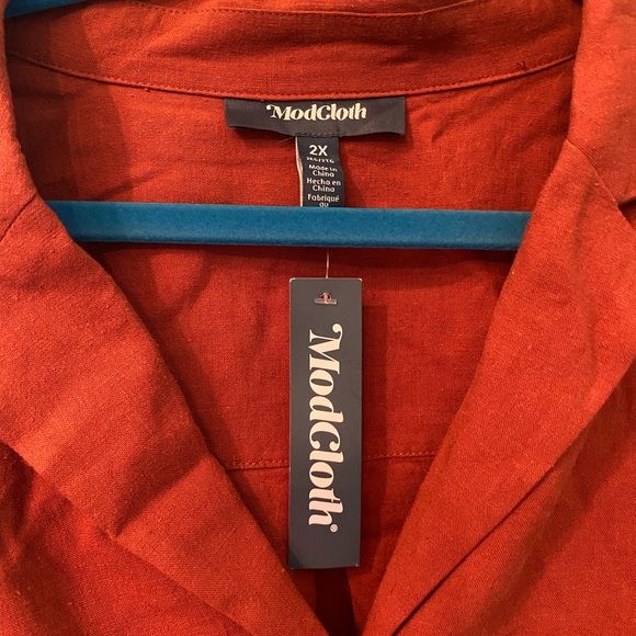 Red Button-Up ModCloth crop top - Picture 3 of 5